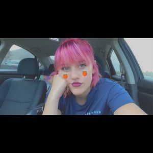 Meet your Posher, Jasmine